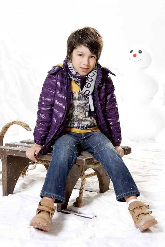 �U�P�㘷����ɫͯ�b