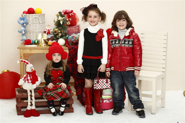 С��B��2012��Ůͯzui�¶��b