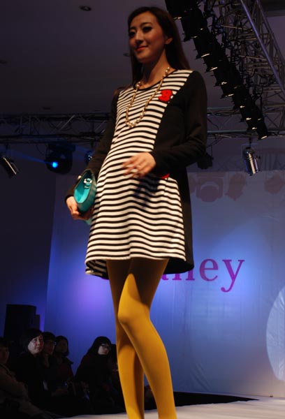 ��ؐ�ݺڰחl�y�ЋD�B�w��