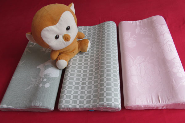 圣嬰孩竹纖維枕頭