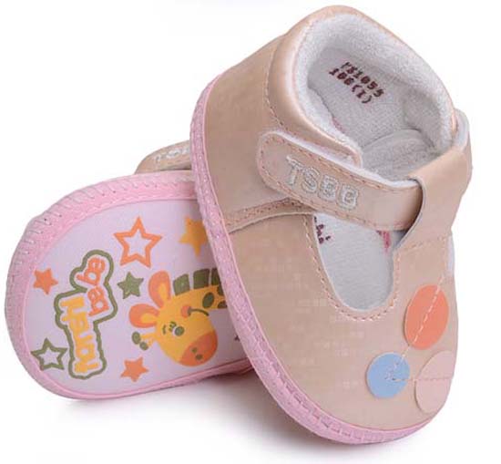 ��ʹ֮����Ӳ��׃���ǰЬ��ɫ