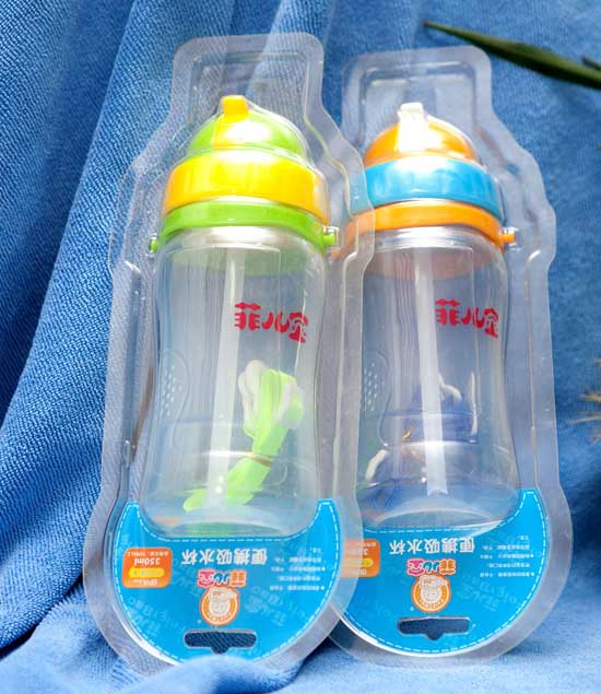 菲兒寶背帶式水壺