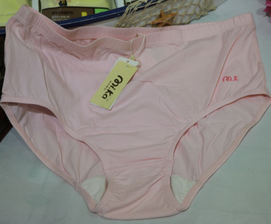 ơơС�~�y�x��Ůͯ������ѝ���ͷ�ɫ