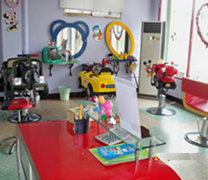 小兒廊生活館店面風(fēng)采