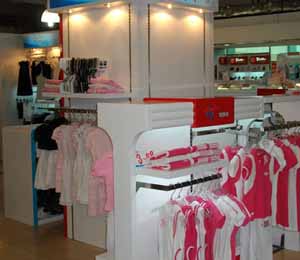 童妮謠店面形象展示03