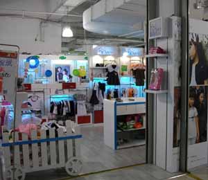 童妮謠店面形象展示04