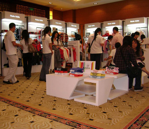 小豬嚕嚕店面形象展示