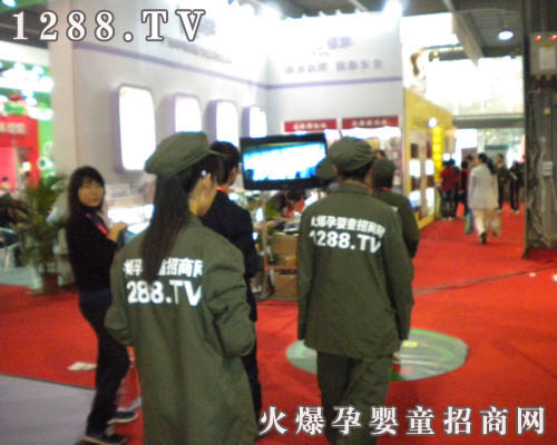 ���Ћ�ͯ���̾W�������B͸��ÿһ������