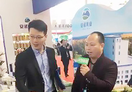 ���Lֱ��--���Z��I(y��)���̋��׃����̷۾���չ��(hu��)�F(xi��n)��