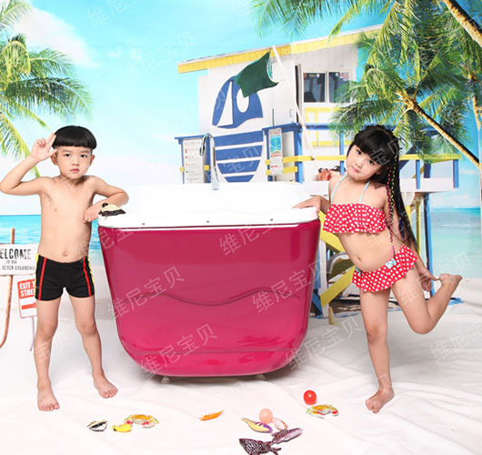 維尼寶貝枚紅色長形浴缸