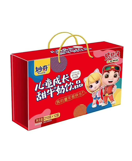 豬豬俠兒童成長(zhǎng)甜牛奶飲品