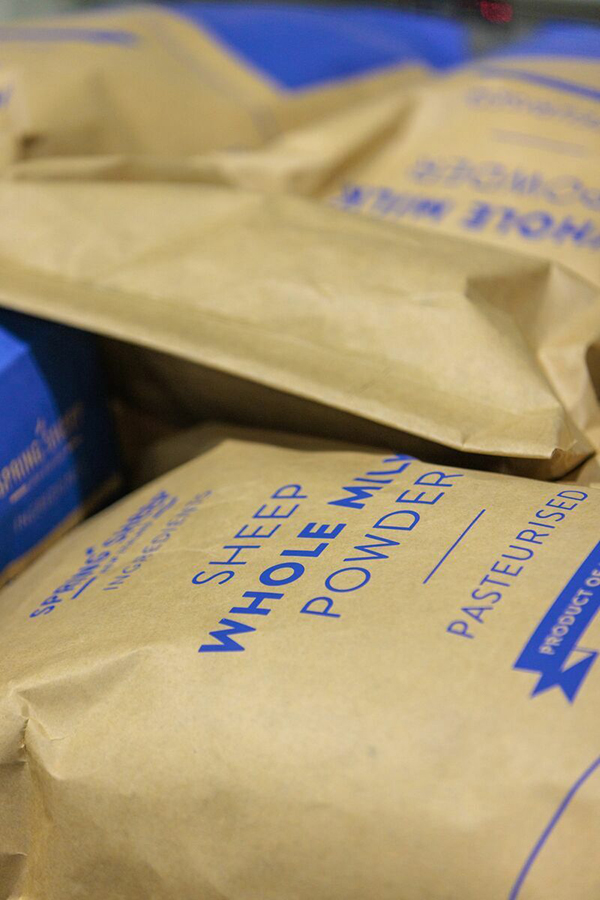  Spring Sheep���dԭ�ϮaƷ