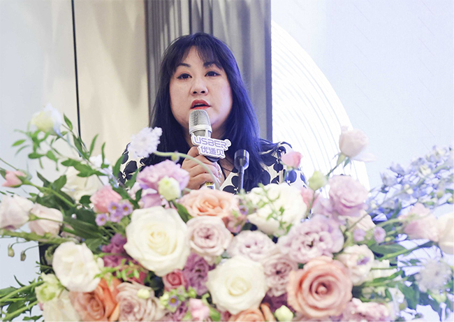 總經(jīng)理王雙雙女士.jpg 總經(jīng)理王雙雙女士.jpg