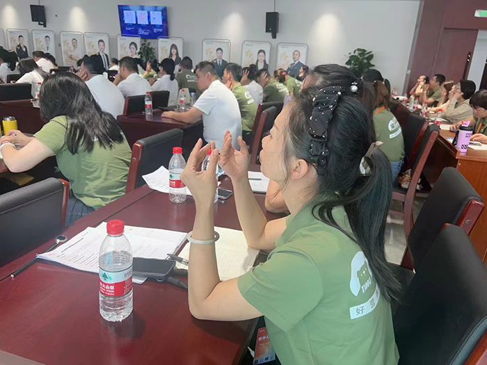 營小善全國首屆新中醫(yī)營養(yǎng)學(xué)術(shù)交流會(huì)3.jpg 營小善全國首屆新中醫(yī)營養(yǎng)學(xué)術(shù)交流會(huì)3.jpg