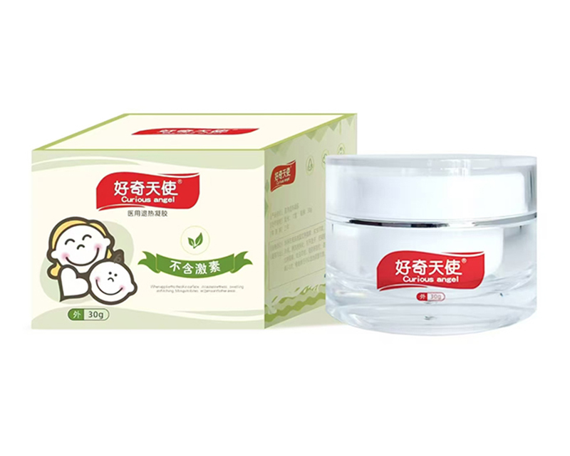 好奇天使醫用退熱凝膠01.jpg 好奇天使醫用退熱凝膠01.jpg