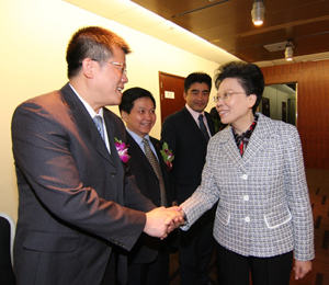 婦聯第一書記黃晴宜