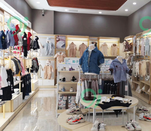 九愛道具店鋪實景圖