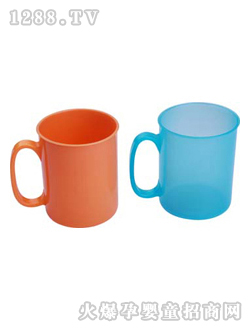 ����{��ɫ����