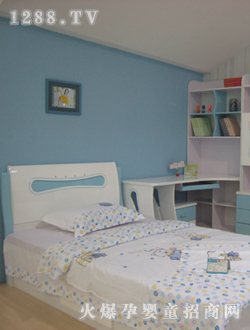 ���{�{��ͯ�Ҿ�