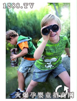 Snoopy�ɐ۾GɫT����