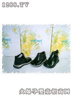 �yľ���Ӝ\�ں�ɫϵ��