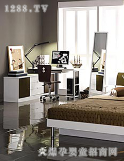 ������SHOW835-01