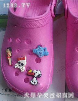 ���׻��@Ь��