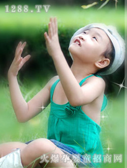 ����r������СŮ��