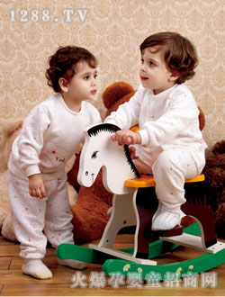 ��֮�ٷۼtɫ����