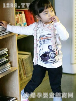 ����ؐ�ڰ�Ůͯ���b