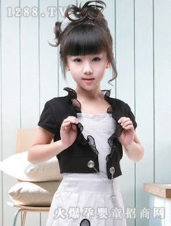 �옷6+1�r��Ůͯ�ڰ����b