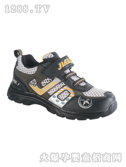 ������ɫ�W���\��Ь