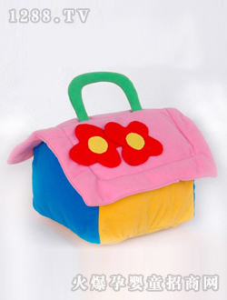 ���RС����