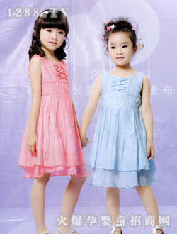 �{ɫ���`�r����ȹ