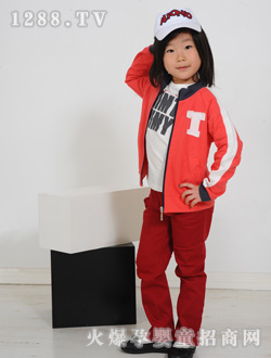 ���؁��tɫ�\���b