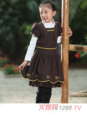 �νz�Ơ�����ɫ�B��ȹ