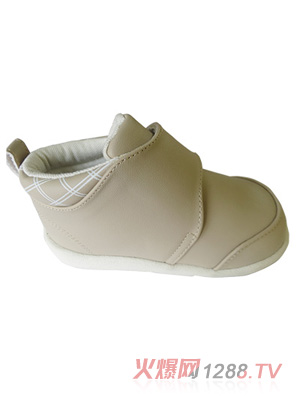 �������׻�ɫ���＾���냺Ь