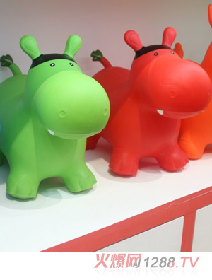 ��������R������