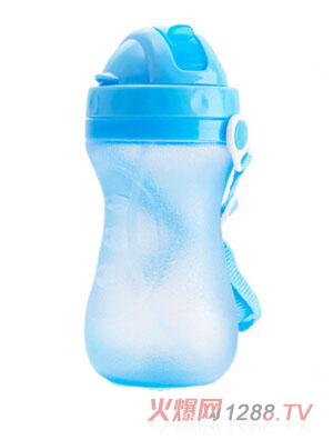 �ǌ���ͯˮ���{ɫ