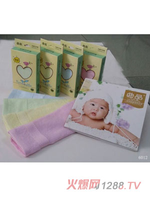 ���P����ë��