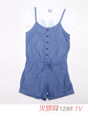 С���ͼ{Ů��������ȹ